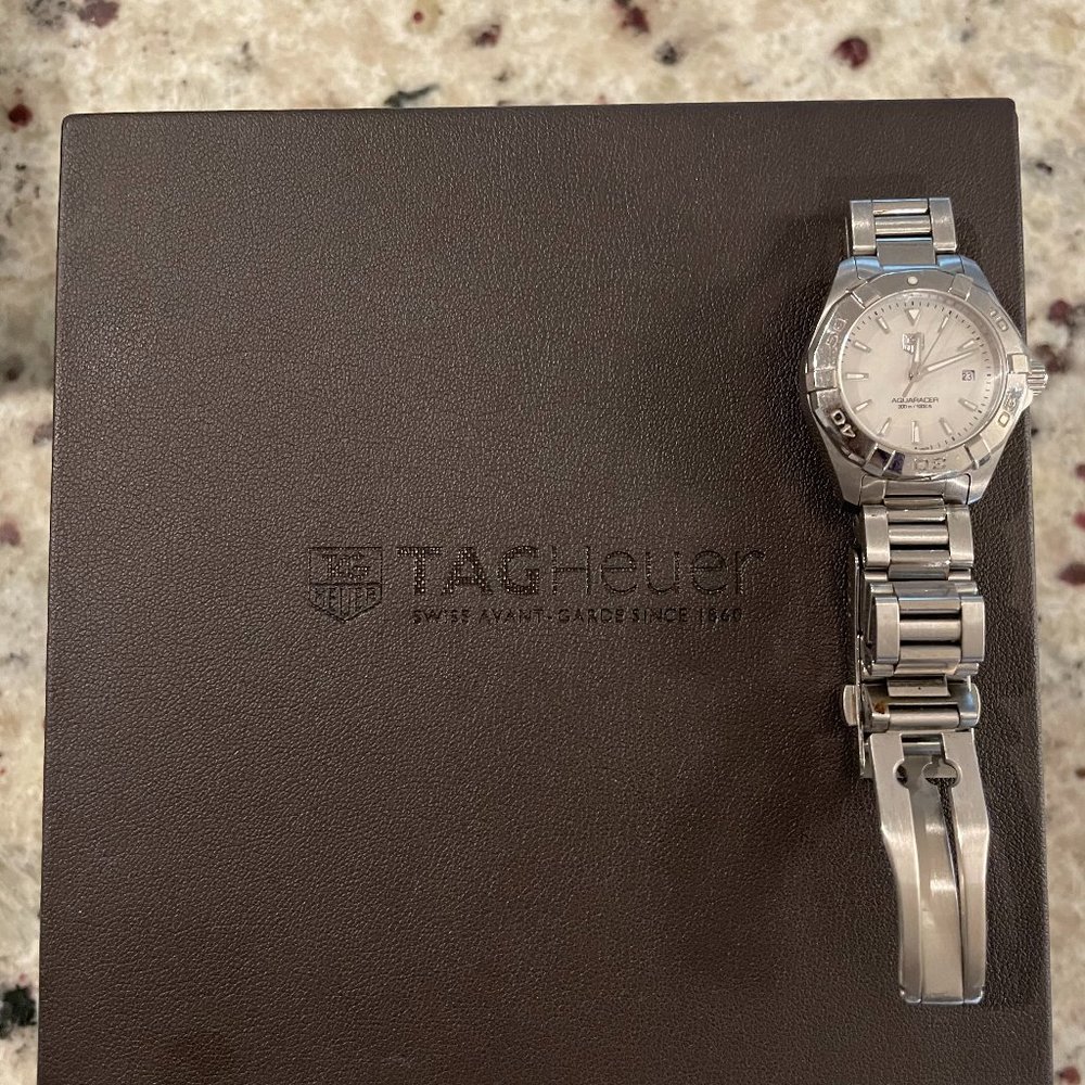 Authentic Ladies Tag Heuer watch